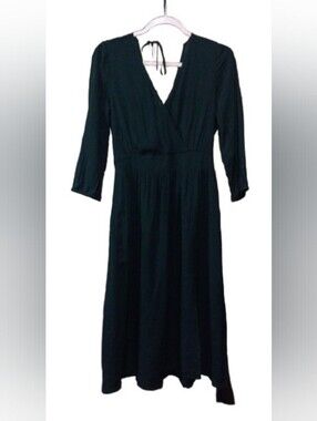 Express Black V‑Neck Dress